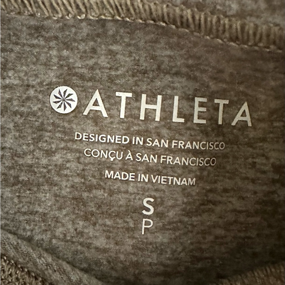 Athleta Long Sleeve Insulated Top Heather Tan Brown Thumb Loops Holes Women S - Picture 4 of 9